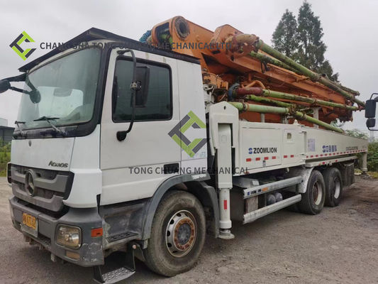 Nel 2012, Zoomlion 47 M camion pompa calcestruzzo con grande cilindrata e 5 alberi