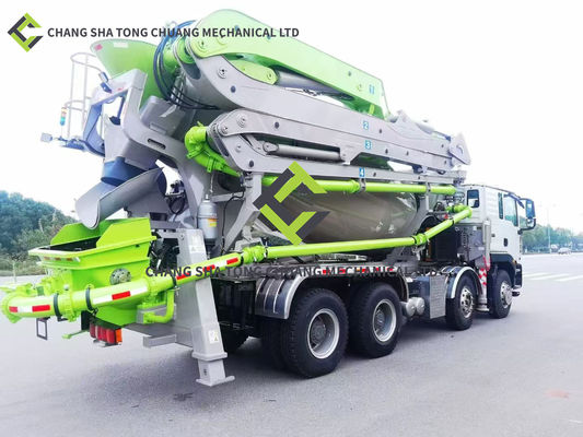 28-4M Pompa per calcestruzzo montata su camion con miscelatore Quattro bracci pieghevoli a forma di M Controllo idraulico aperto